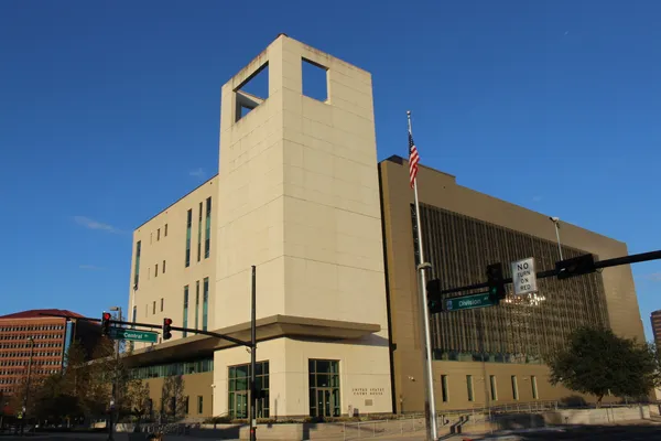 Orlando federal judge orders release of two Venezuelans, citing invalid ICE paperwork and detention irregularities